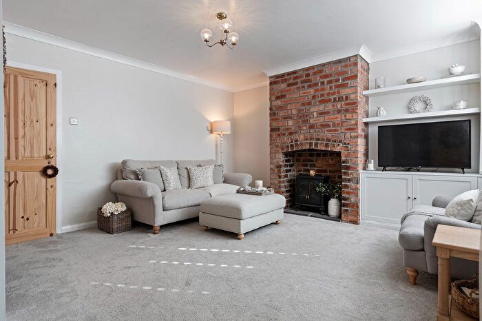 3 Bedroom Terraced House For Sale In Bateman Road, Hellaby, Rotherham, S66