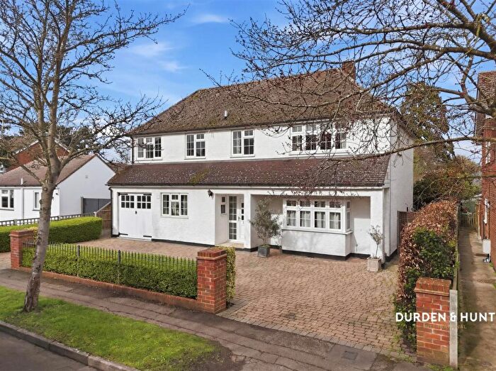 6 Bedroom Detached House For Sale In St. James Avenue, Ongar, CM5
