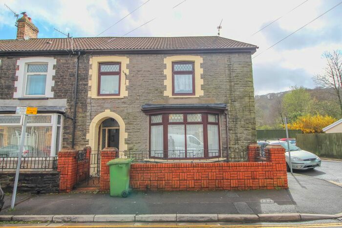 4 Bedroom Property To Rent In John Street, Treforest, Pontypridd, CF37