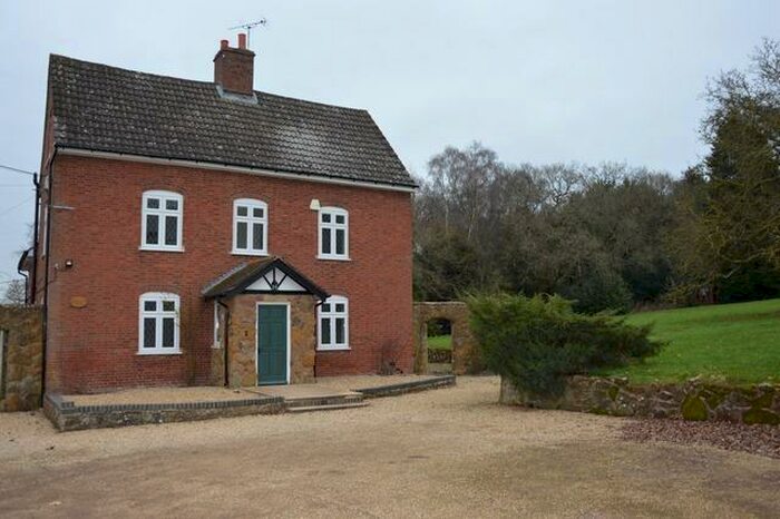 4 Bedroom House To Rent In Kinwalsey Lane, Meriden, Coventry, CV7