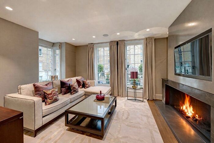 5 Bedroom Town House For Sale In Lindsay Square, London, SW1V