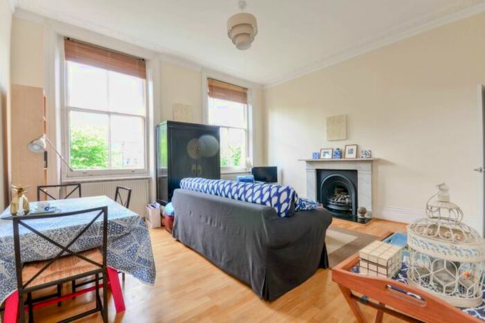 1 Bedroom Flat To Rent In Earls Court, Earls Court, London, SW5
