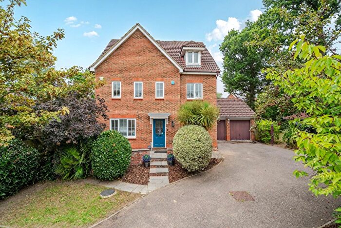 6 Bedroom Detached House For Sale In Holly Meadows, Ashford, TN23