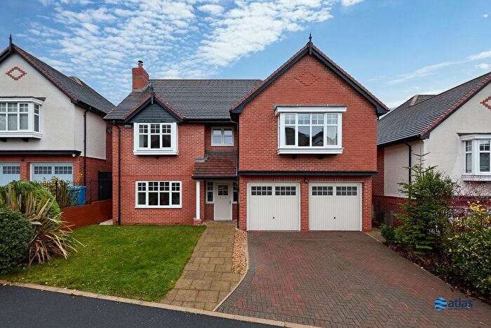 4 Bedroom Detached House For Sale In Oakgrove Gardens, Woolton, L25