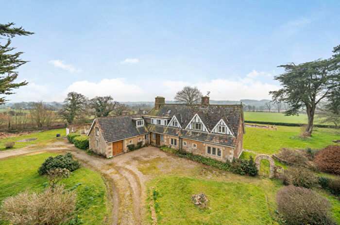4 Bedroom Detached House For Sale In West Coker Road, West Coker, Yeovil, Somerset, BA22