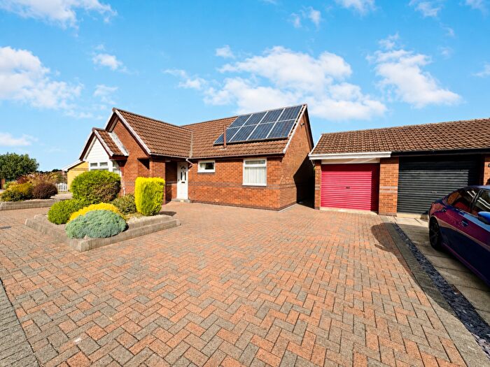 3 Bedroom Detached Bungalow For Sale In Corby Grove, Peterlee, County Durham, SR8