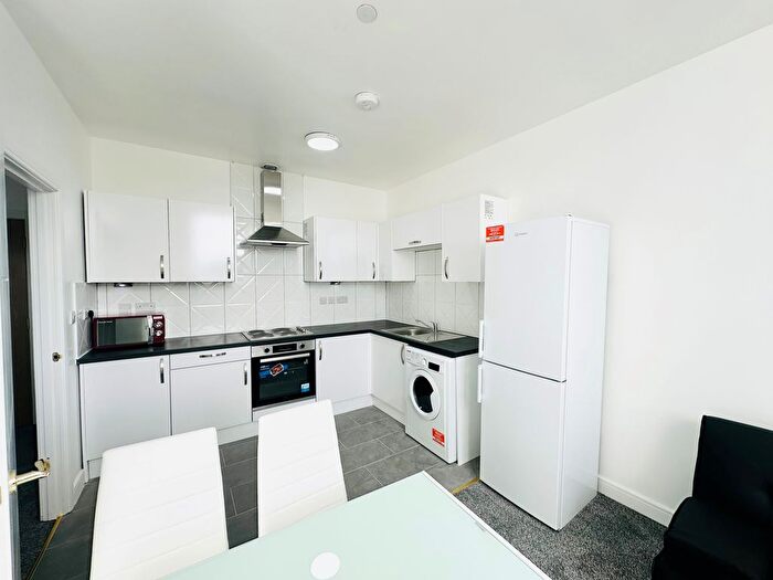 1 Bedroom Property To Rent In Castle Boulevard, Nottingham, NG7