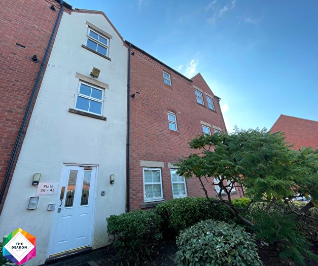 2 Bedroom Flat To Rent In Burdock Way, NN14