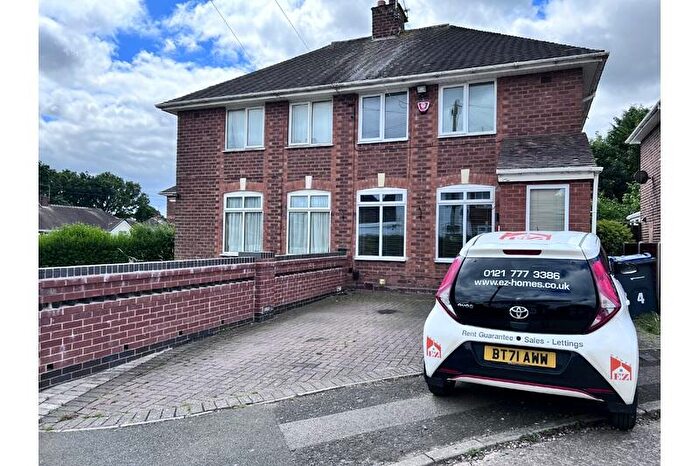 3 Bedroom Semi Detached House To Rent In Norley Grove, Moseley, Birmingham, B13