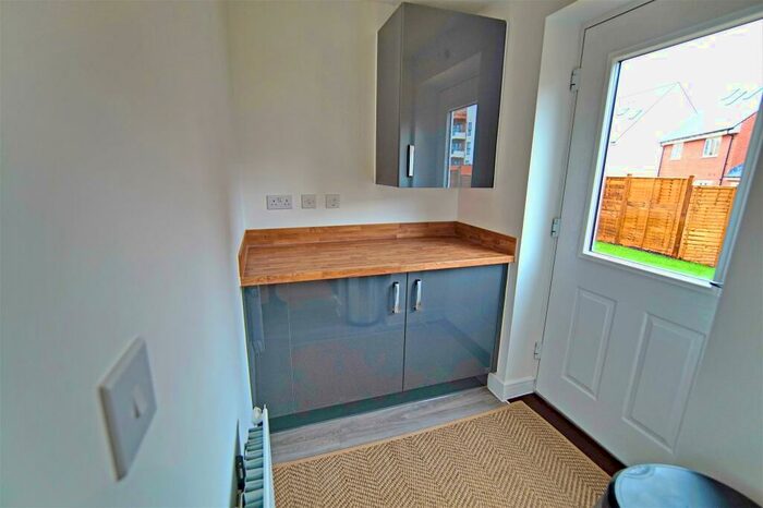 6 Bedroom Detached House To Rent In Slade Baker Way, Stoke Gifford, Bristol, BS16