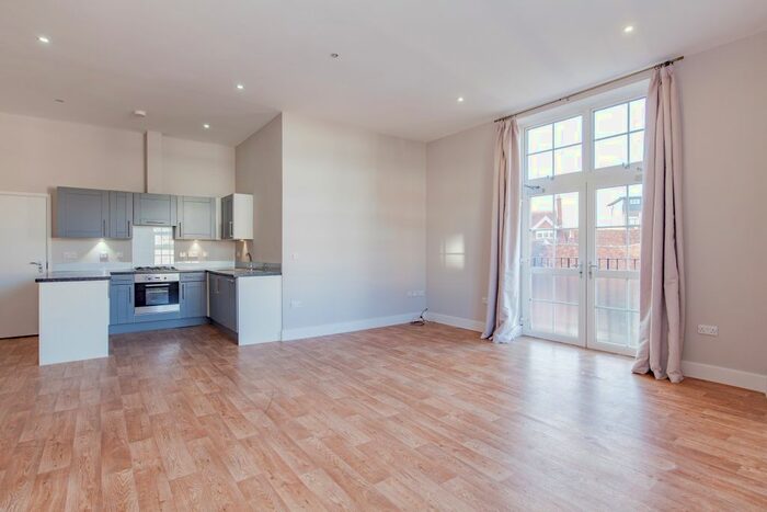 2 Bedroom Flat To Rent In Abingdon, OX14