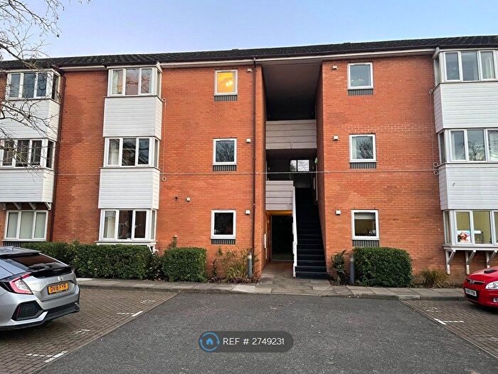 2 Bedroom Flat To Rent In Jasmine Court, Cambridge, CB1