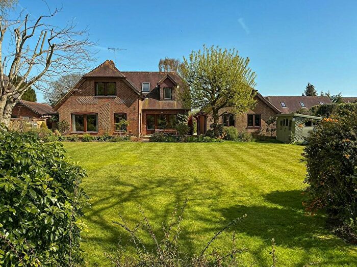 4 Bedroom House For Sale In Wildhern, Andover, SP11