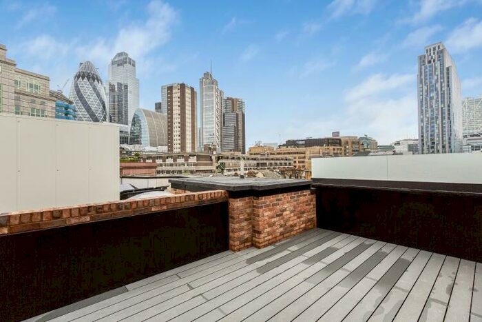 3 Bedroom Penthouse To Rent In Goulston Street London, E1