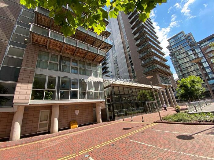 2 Bedroom Apartment To Rent In Clowes Street, Salford, M3