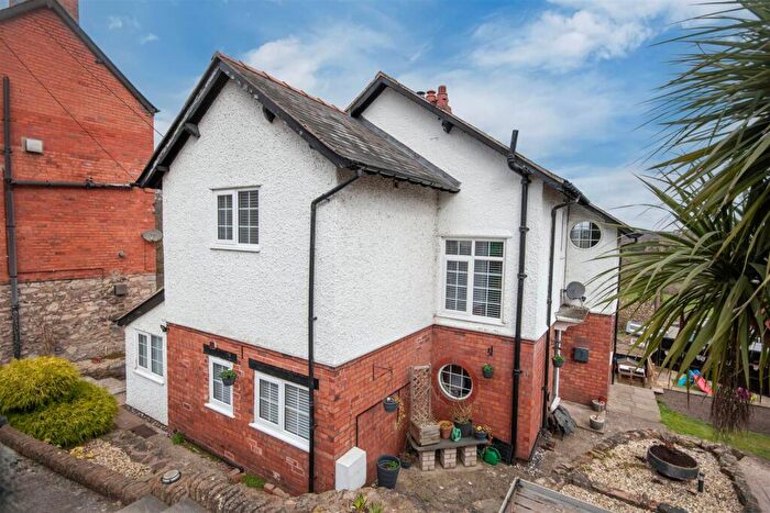 4 Bedroom Detached House For Sale In Holyhead Road, Froncysyllte, LL20