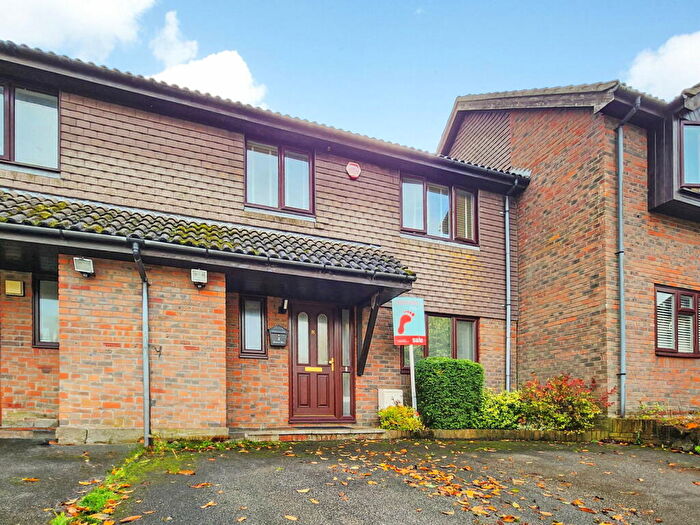 3 Bedroom Terraced House For Sale In Beamont Close, Manston, Ramsgate, CT12