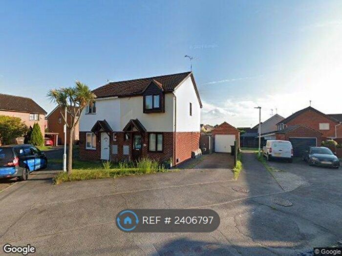2 Bedroom Semi-Detached House To Rent In Langenhoe, Wickford, SS12