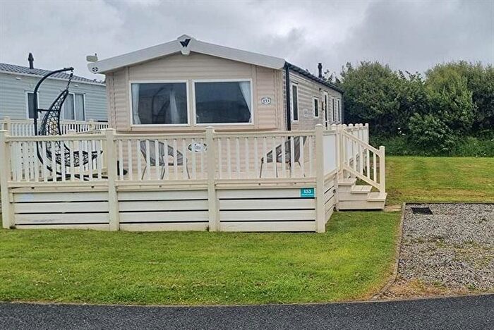 3 Bedroom Park Home For Sale In Maer Lane, Bude, EX23