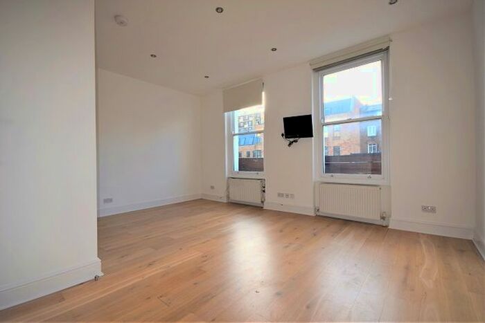 1 Bedroom Flat To Rent In Camden High Street, Camden Town, NW1