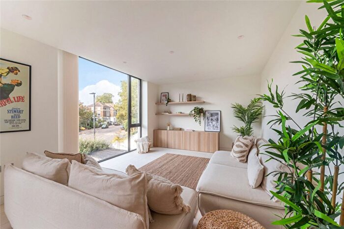 2 Bedroom Property To Rent In Oval Road, Primrose Hill, London, NW1