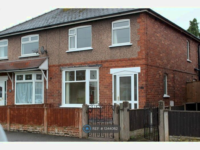 3 Bedroom Semi-Detached House To Rent In Ernest Street, Crewe, CW2
