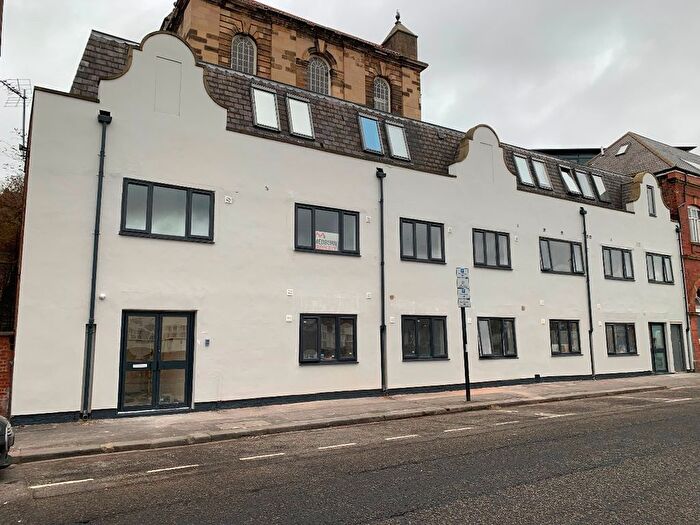 1 Bedroom Flat To Rent In Bridge View House - City Road, Newcastle Upon Tyne, NE1