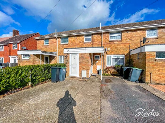 1 Bedroom Flat To Rent In Endfield Road, , Christchurch, BH23