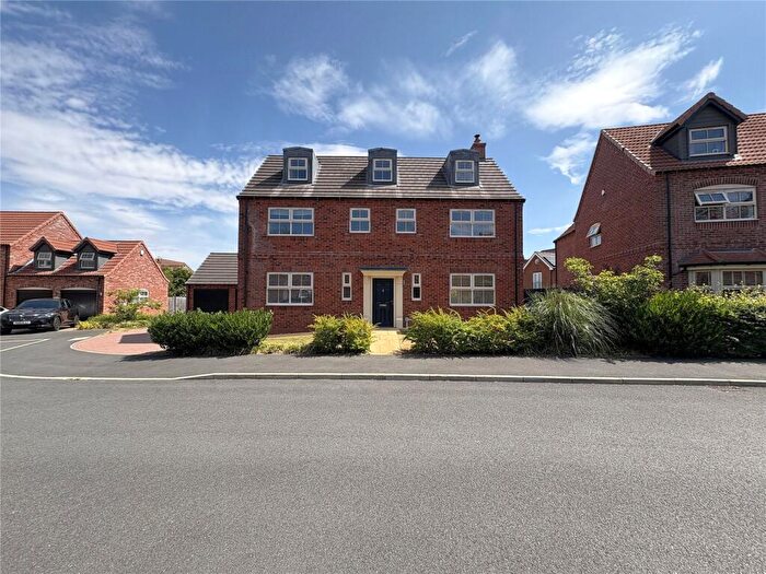 6 Bedroom Detached House For Sale In The Heights, Hutchinson Road, Newark, Nottinghamshire, NG24