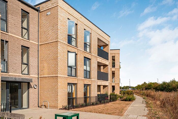 2 Bedroom Flat For Sale In Osprey Drive, South Trumpington, CB2