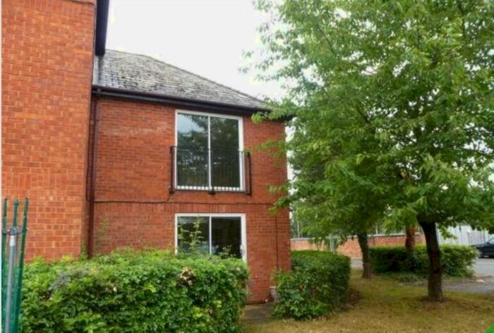 Studio To Rent In Westholm Court, Bicester, OX26