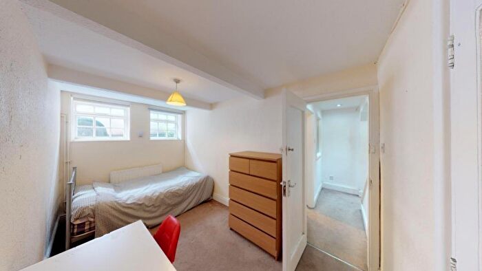 5 Bedroom Flat To Rent In A Forest Road East, Nottingham, NG1