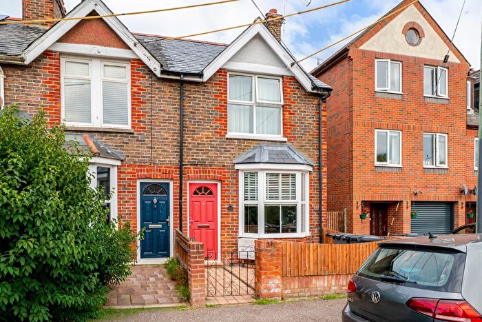 2 Bedroom End Terrace House For Sale In Vernon Road, Uckfield, TN22