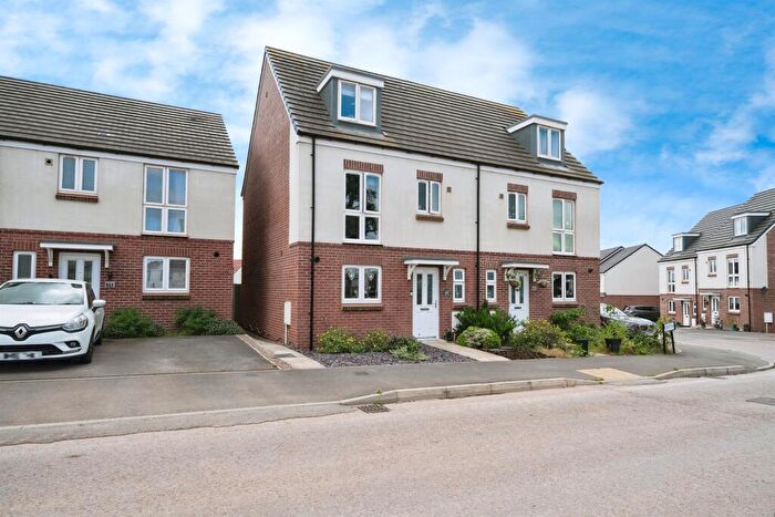 4 Bedroom Semi-Detached House For Sale In Kingfisher Drive, Lydney, GL15