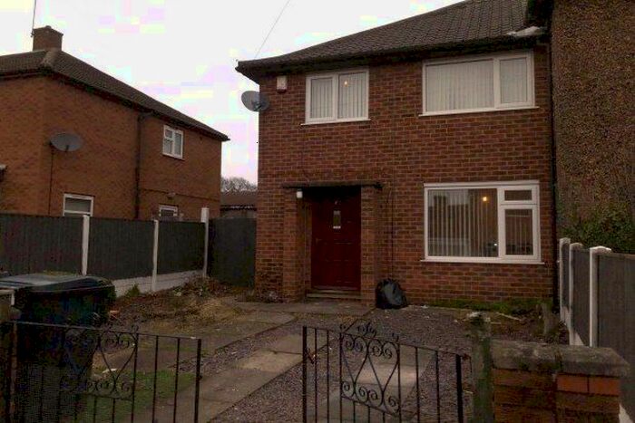 3 Bedroom Property To Rent In Goodwood Avenue, Nottingham NG5
