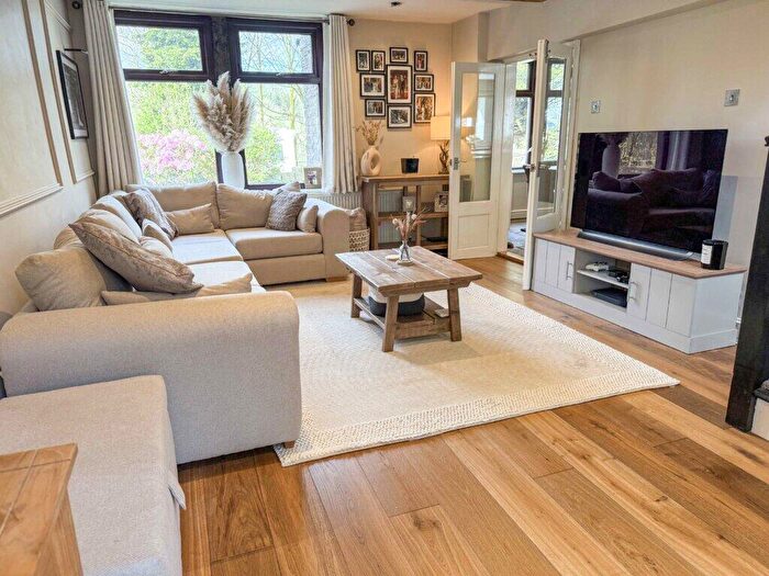 5 Bedroom Semi-Detached House For Sale In Barnside, St Georges Terrace, Cowpe Road, Rossendale, BB4