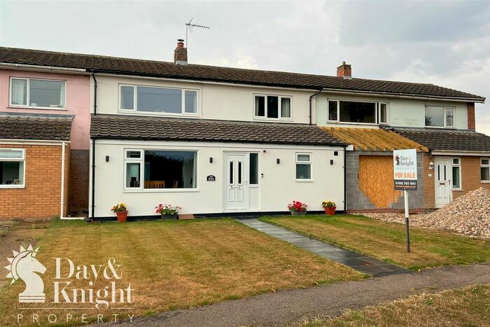 3 Bedroom Terraced House For Sale In Bonsey Gardens, Wrentham, Beccles, NR34