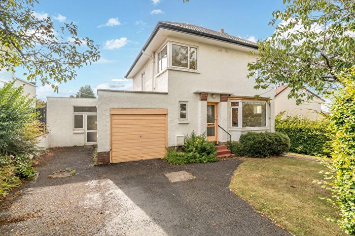 3 Bedroom Detached House For Sale In Caiystane Hill, Fairmilehead, Edinburgh, EH10