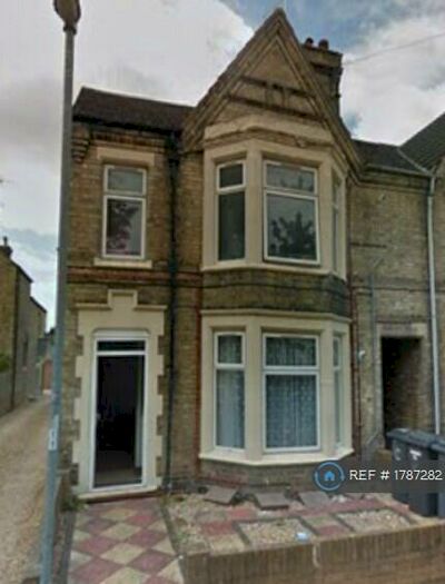 1 Bedroom Flat To Rent In D Huntly Grove, Peterbough, PE1