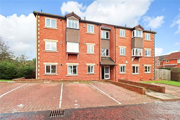 2 Bedroom Flat For Sale In Allingham Court, Newcastle Upon Tyne, Tyne And Wear, NE7