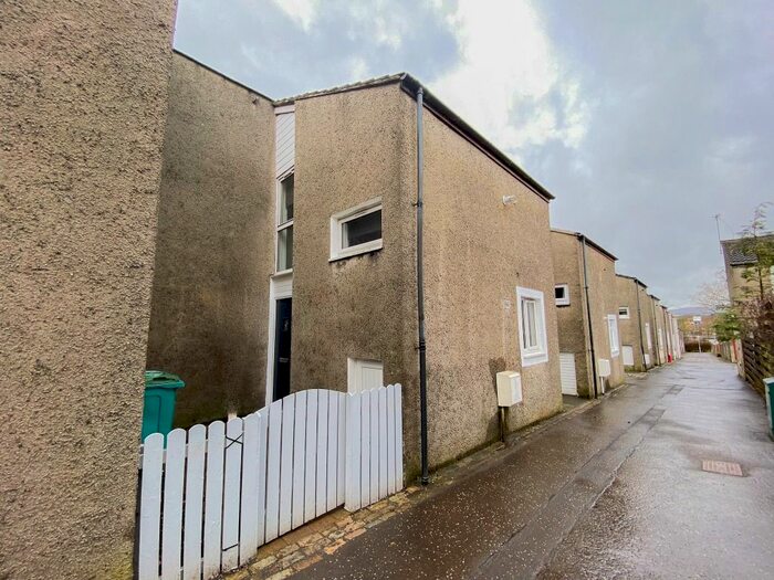 3 Bedroom Terraced House To Rent In Cedar Road, Cumbernauld, North Lanarkshire, G67