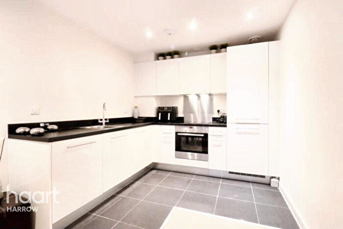 1 Bedroom Apartment For Sale In Howard Road, Stanmore, HA7