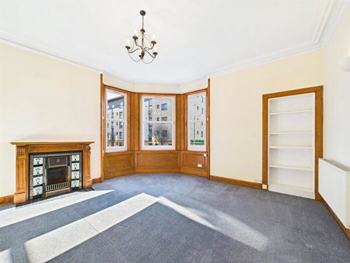 3 Bedroom Apartment To Rent In Newhaven Road, Newhaven, Edinburgh, EH6