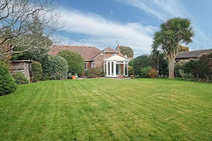 4 Bedroom Detached House For Sale In The Drive, Craigweil-on-Sea, Bognor Regis, West Sussex, PO21