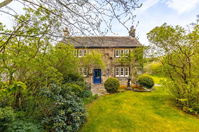 4 Bedroom Detached House For Sale In Top Of The Hill, Thurstonland, Huddersfield, HD4