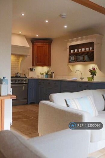 3 Bedroom Terraced House To Rent In Whitwells Yard, Oundle, PE8