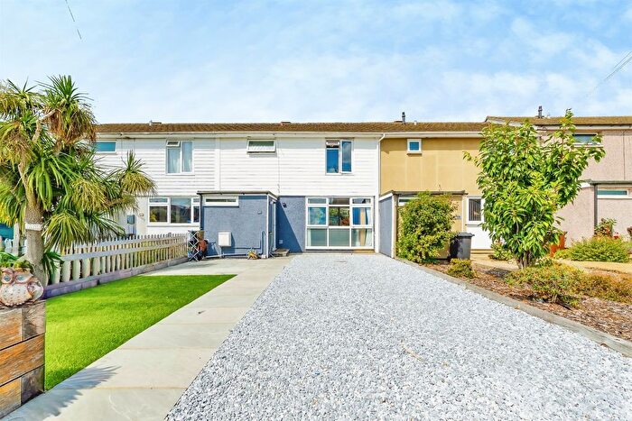 3 Bedroom Terraced House For Sale In Allan Close, Tunbridge Wells, TN4