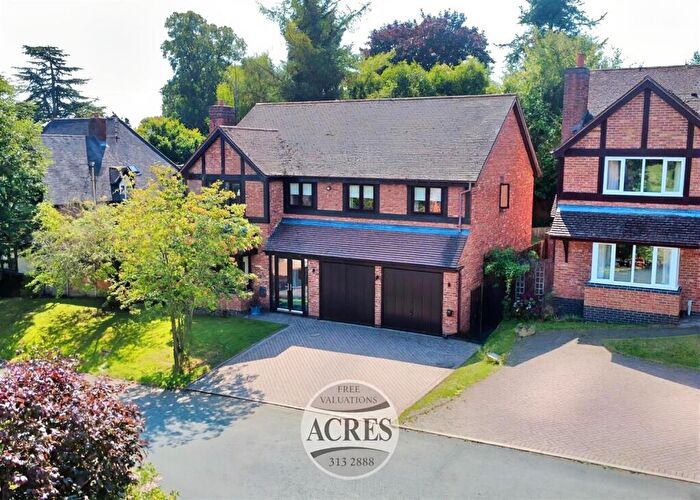5 Bedroom Detached House For Sale In The Cobbles, Sutton Coldfield, B72