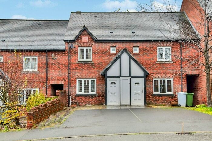 2 Bedroom Terraced House To Rent In Eastgate, Macclesfield, Cheshire, SK10