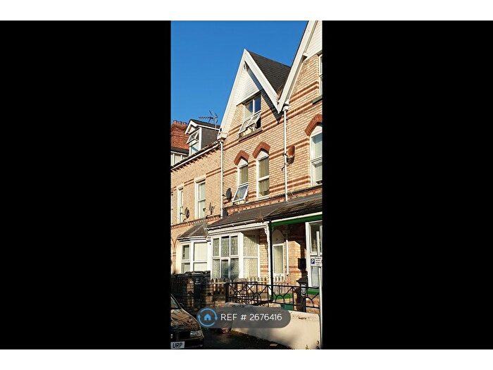 2 Bedroom Flat To Rent In Sticklepath Terrace, Sticklepath, Barnstaple, EX31